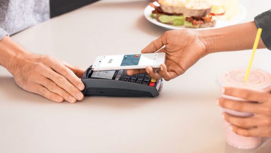 Tre danske banker tilbyder nu Google Pay